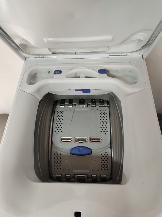 Пральна машина Elektrolux з Європи.6 kg Стан нової.
