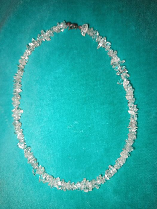 Naszyjnik z przezroczystego materiału - PRL
