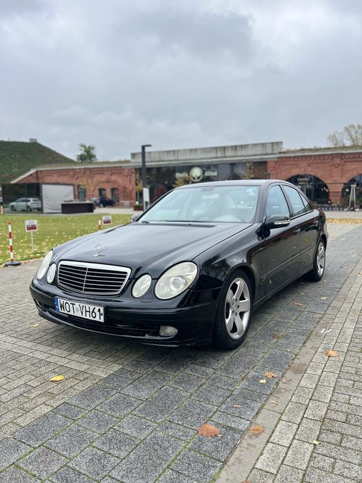 Mercedes-benz E320