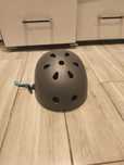 Kask na hulajnoge