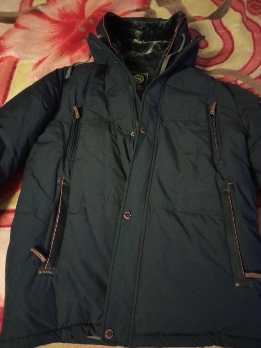 Чоловіча зимова куртка
