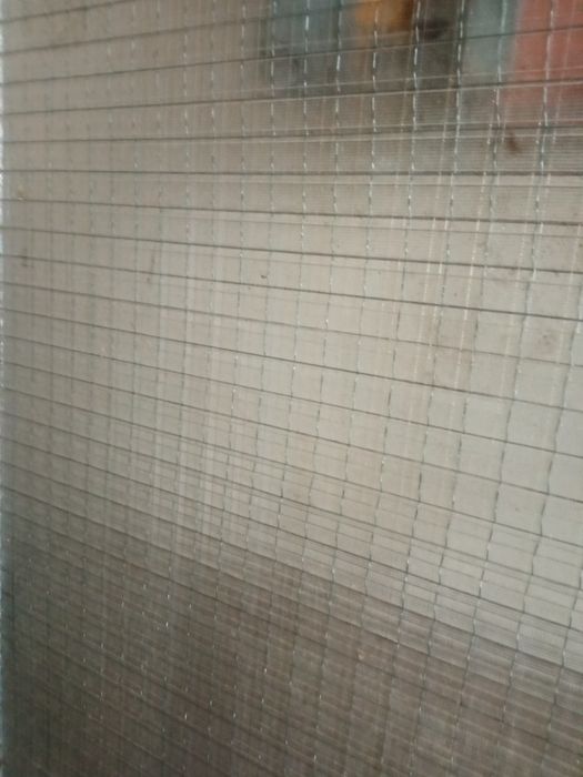 Продам стекло армоване 79×160см