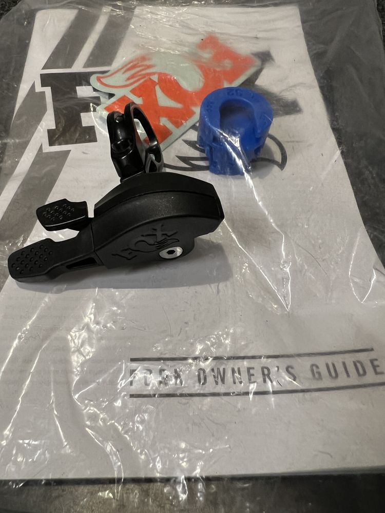 Fox 32 SC fit 4 skok 100mm kashima