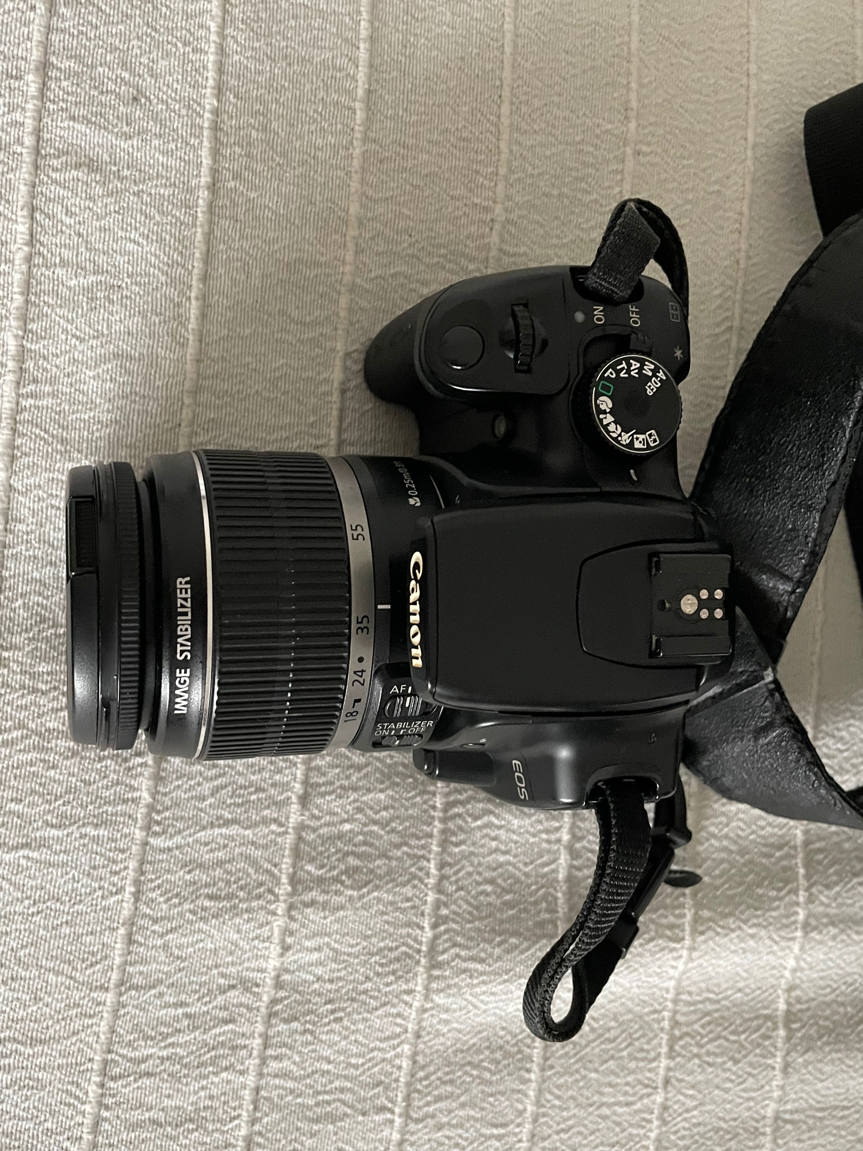 Máquina Fotográfica Cânon 400D bom estado e pouco usada