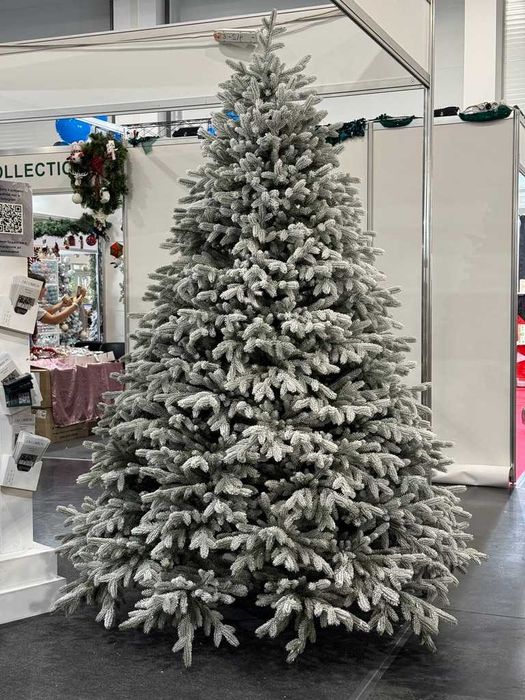 Ялинка засніжена широка 1,8м на крабах