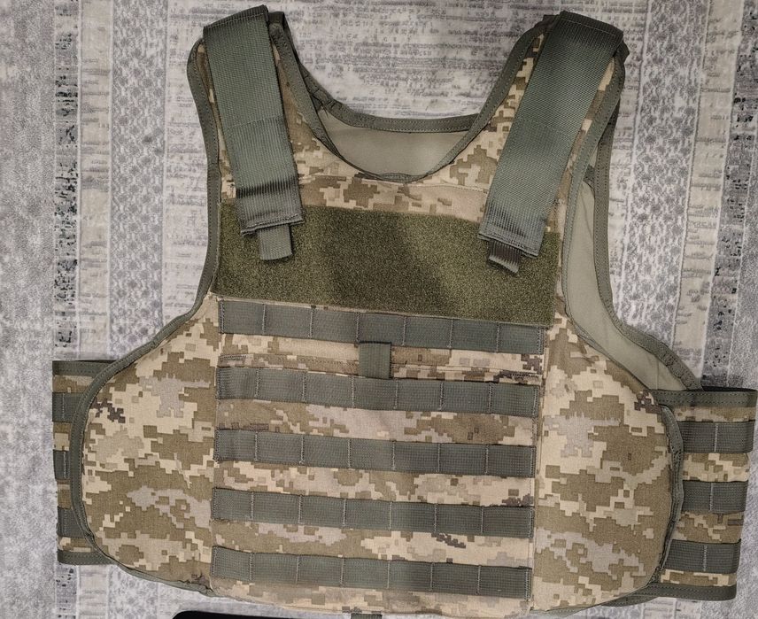 Плитоноска NP Aerospace та новий розгрузочний пояс з підсумками