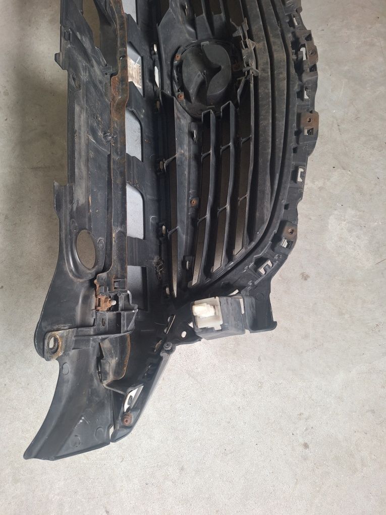 Atrapa grill Mazda 6 gj  2014 r