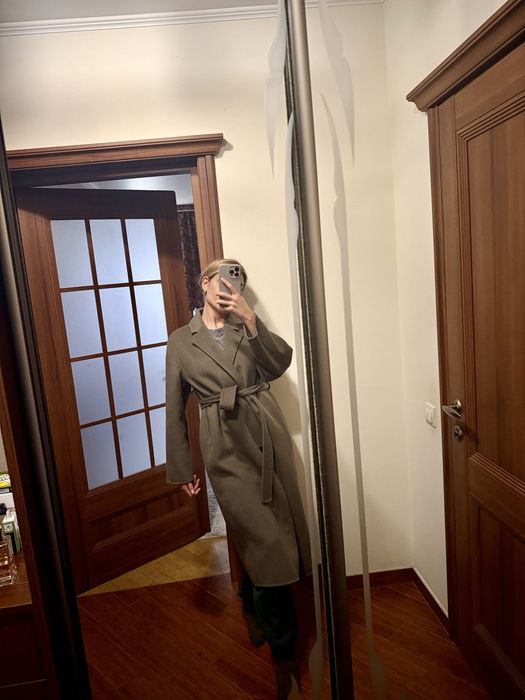 Шерстяне пальто в ідеальному стані