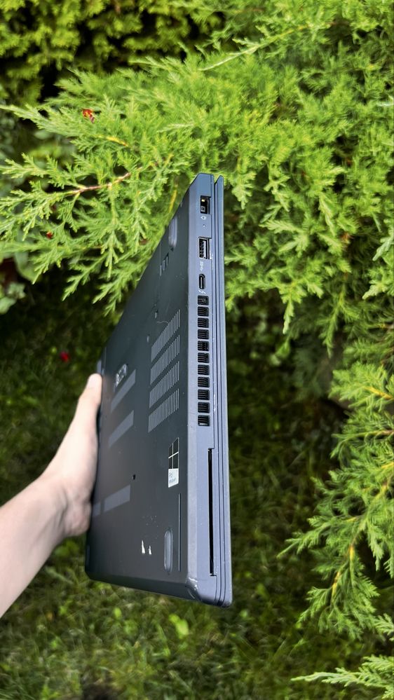 Lenovo ThinkPad T470 i5-6200U 8ГБ DDR4 SSD 512ГБ FHD 14»