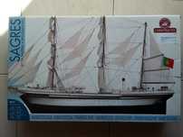 Navio escola Sagres de montar