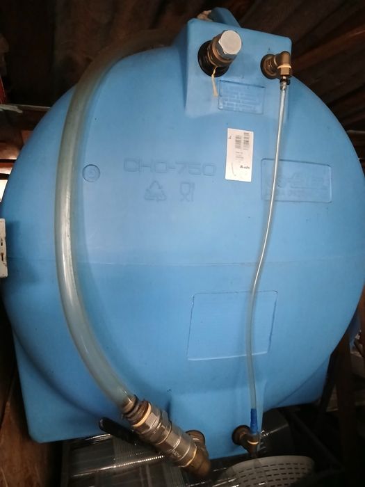 Цистерни бочки ємності для води