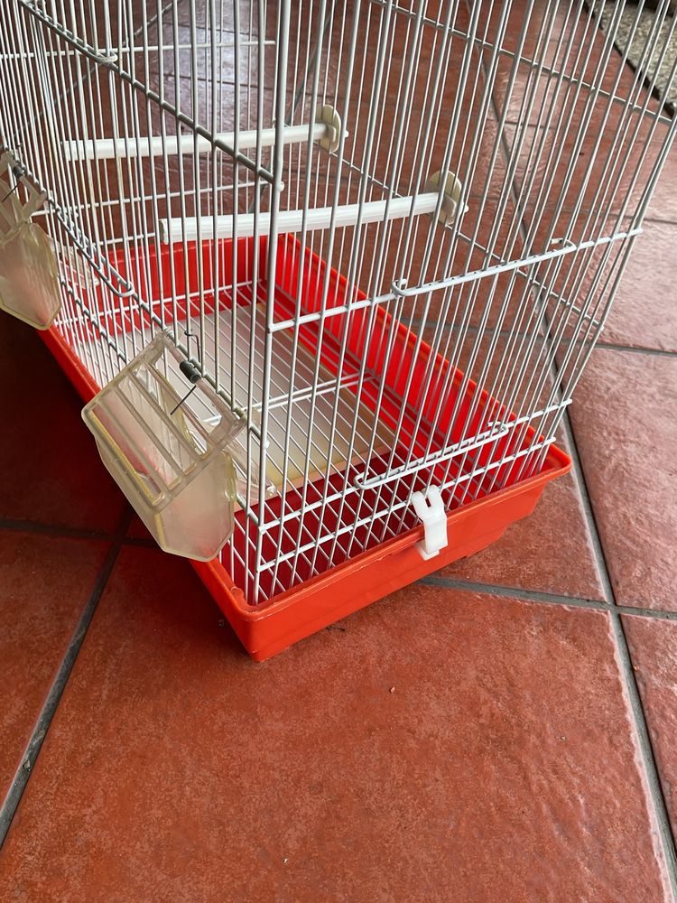 Gaiola para pássaro