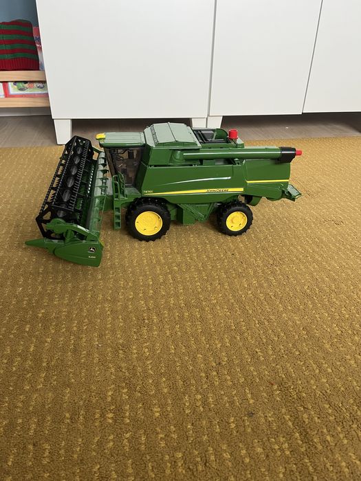 Kombajn Bruder John Deere