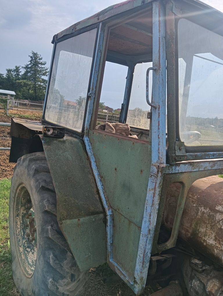 Ursus c355,c360 kabina