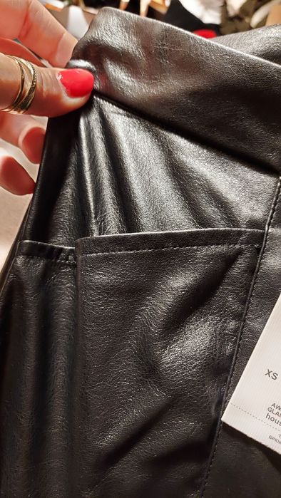 Leginsy skórzane rozm.L house