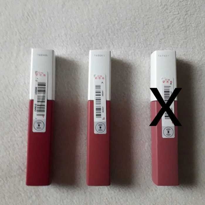 2 batons  Mate Maybelline Super Stay - VALOR Fixo