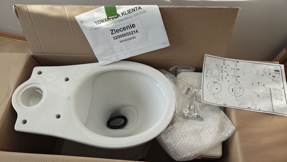 Nowa kompletna miska klozetowa Cersanit