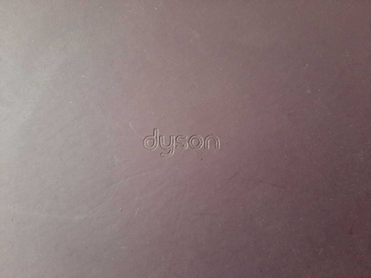 оригінальна коробка Dyson