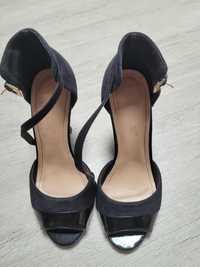 Damskie buty czarne