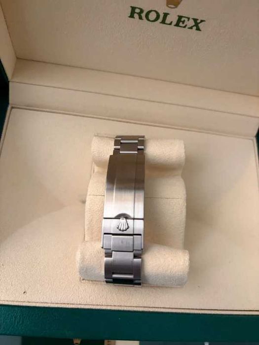 Rolex Submariner "Hulk" 40mm Mostrador Verde 116610 - Usado por LV