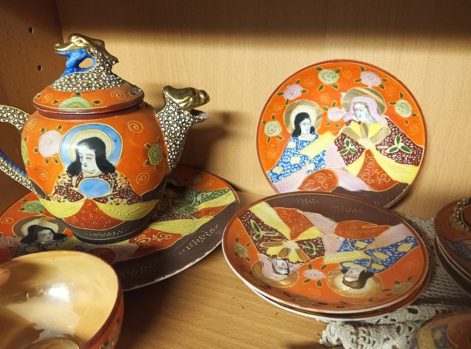 Jogo de loiça chinesa pintado a mão