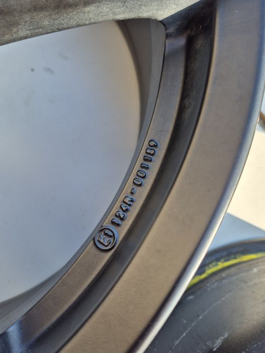 Felgi 5x112 r18 8j et48 KBA51018 MERCEDES