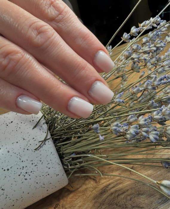 Манікюр та педикюр Крюків (кінц9)та МакДональз