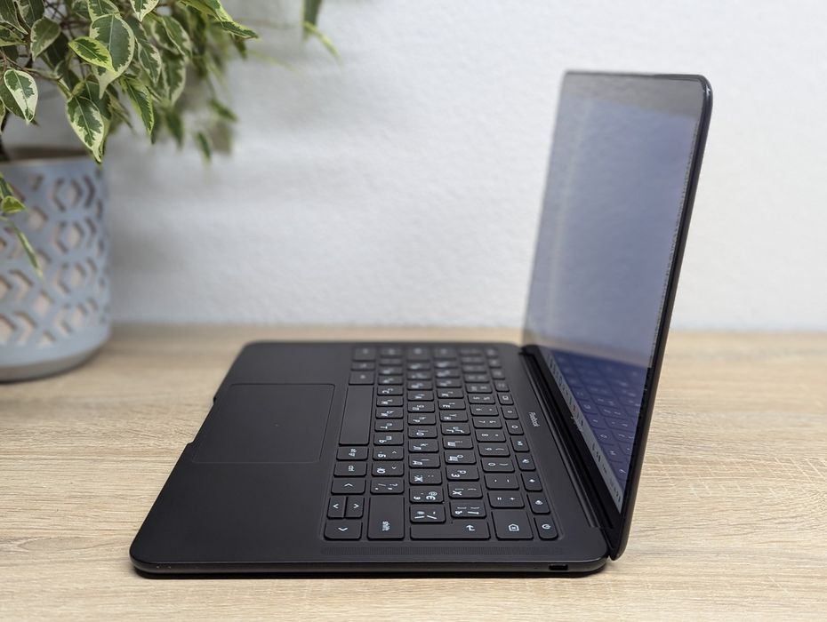 Продається стильний ноутбук Хромбук від Google PixelBook Go