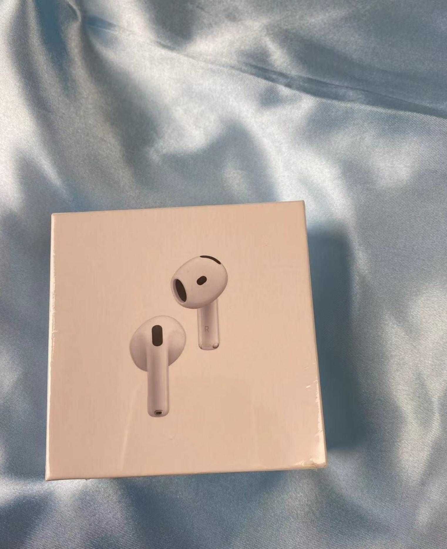 Zupełnie nowe, nieotwarte słuchawkiAppleairpods4-109złA-N-C