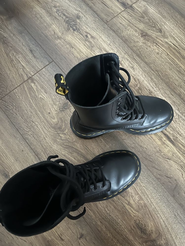 Dr Martens черевики