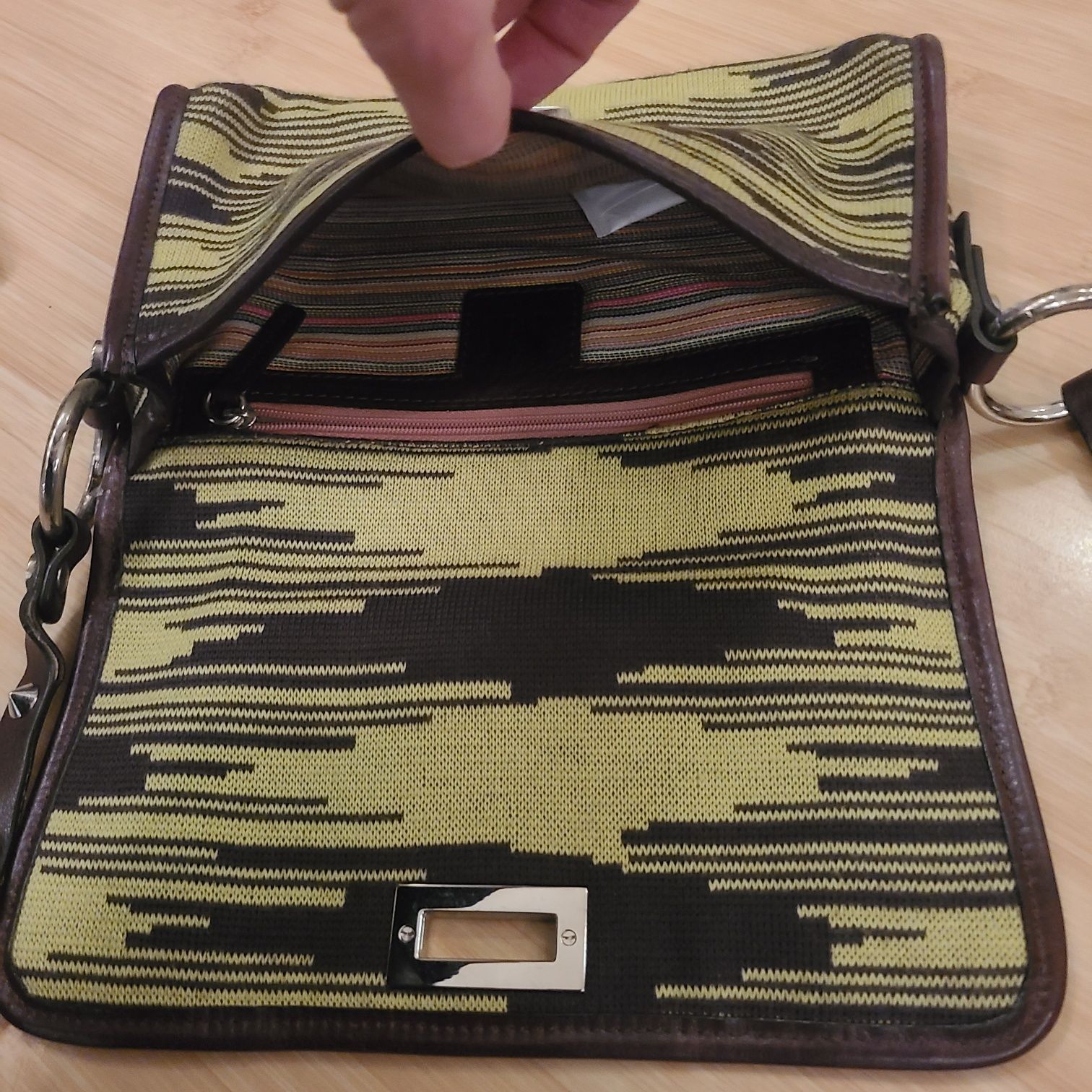Сумка  Missoni .