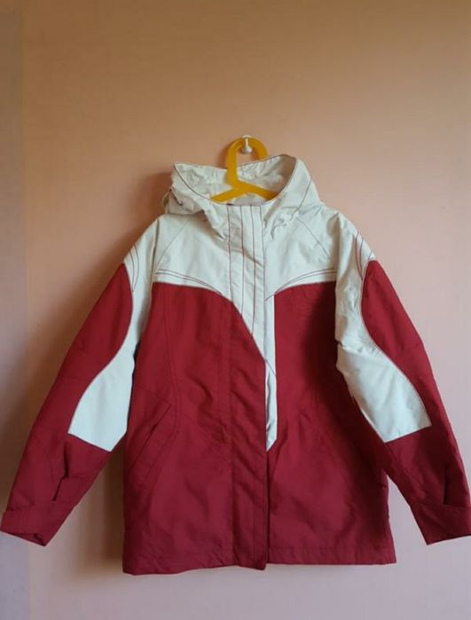 Куртка на дівчинку 10 років