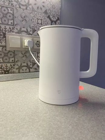 Электрическией чайник Xiaomi Mijia (2600)