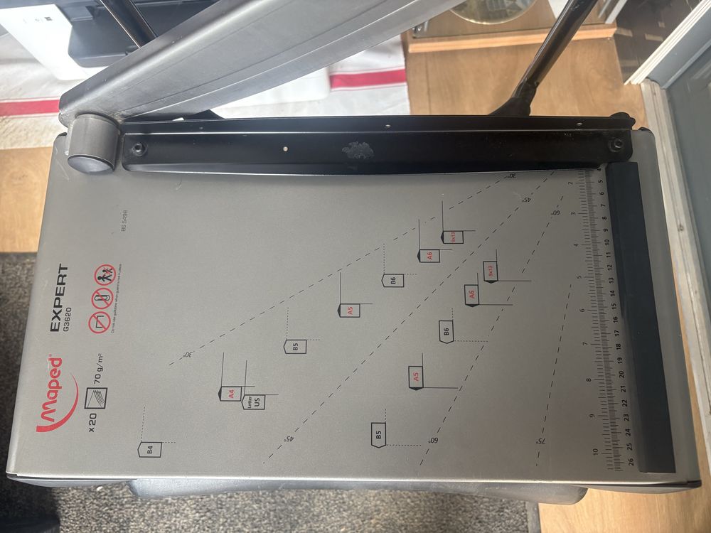 Guilhotina Maped Expert G3620