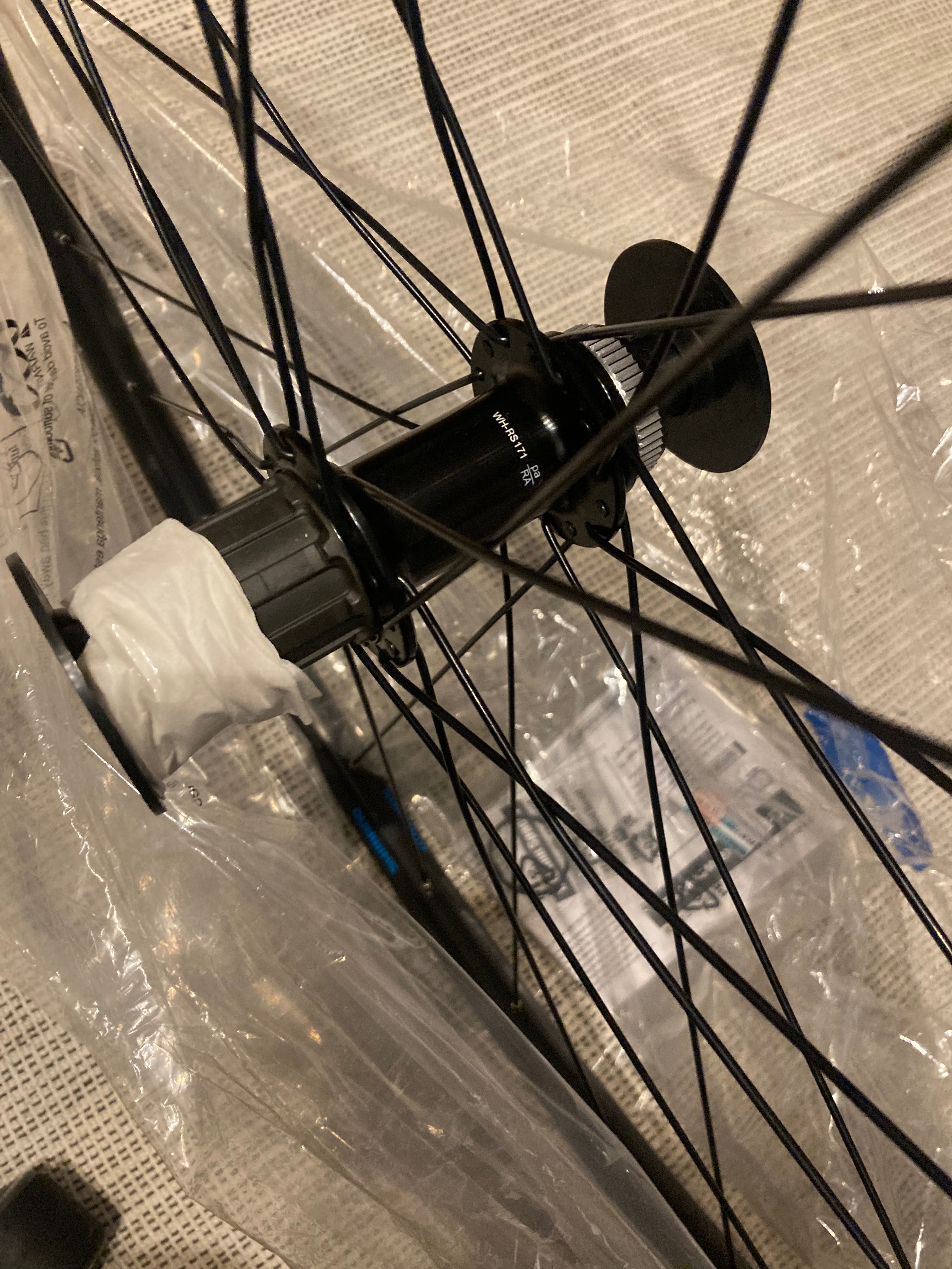 Rodas estrada gravel Shimano RS171 Novas