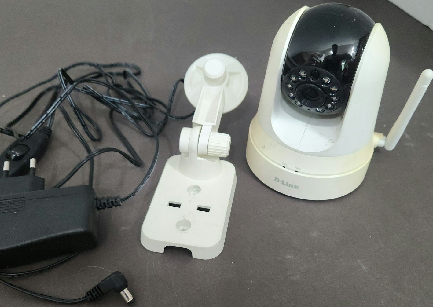 Wi-Fi IP-камера D-Link DCS-5020L (поворотна, нічне бачення)