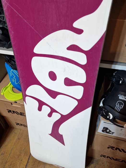 Deska snowboardowa Elan Aurora 154 cm snowboard