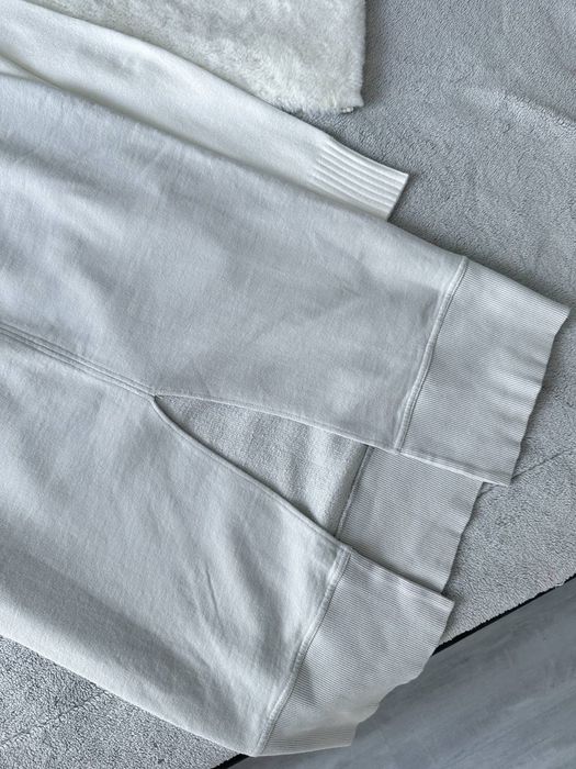 Сіра спідниця Zara Розмір М