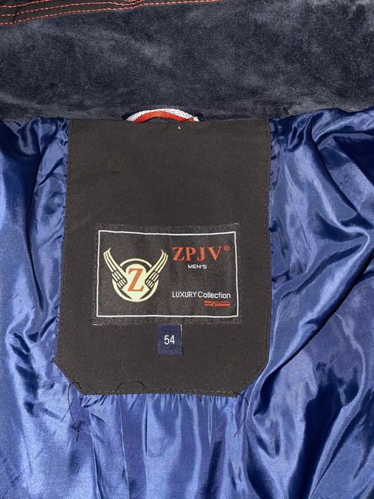 пуховік у гарному стані.