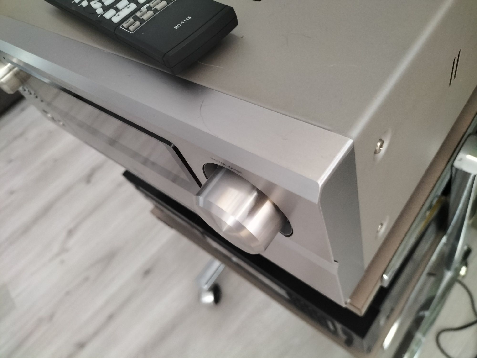 Amplituner DENON AVR-3805