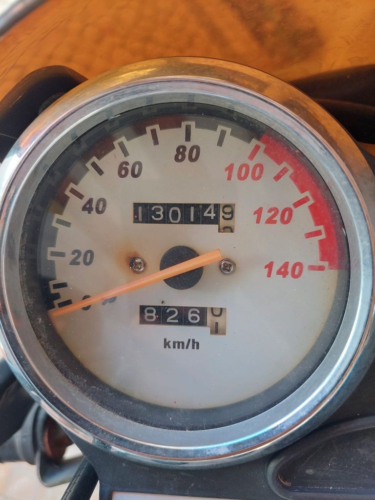 Zontes 125, poucos km.