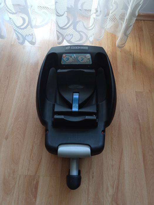 Maxi Cosi Easyfix z Isofix