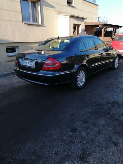 Mercedes E270 W211