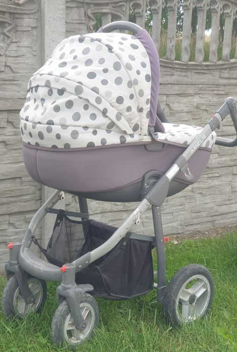 Sprzedam wózek 3w1 uniwersalny