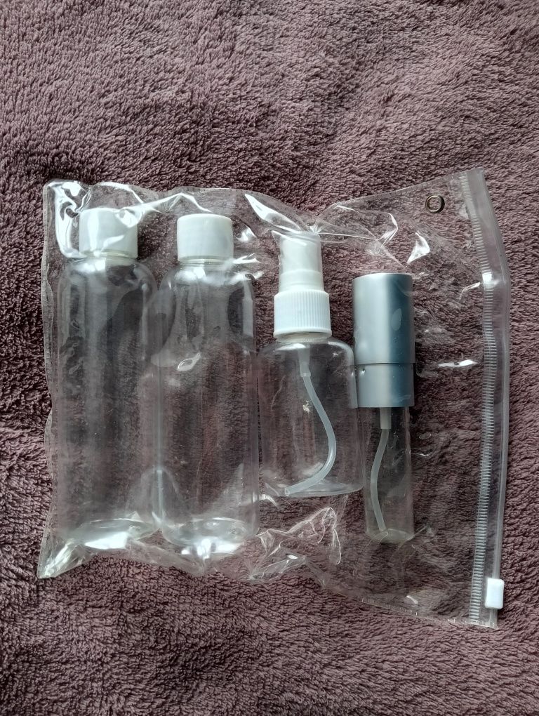 Pojemniki na balsamy, kremy, perfumy