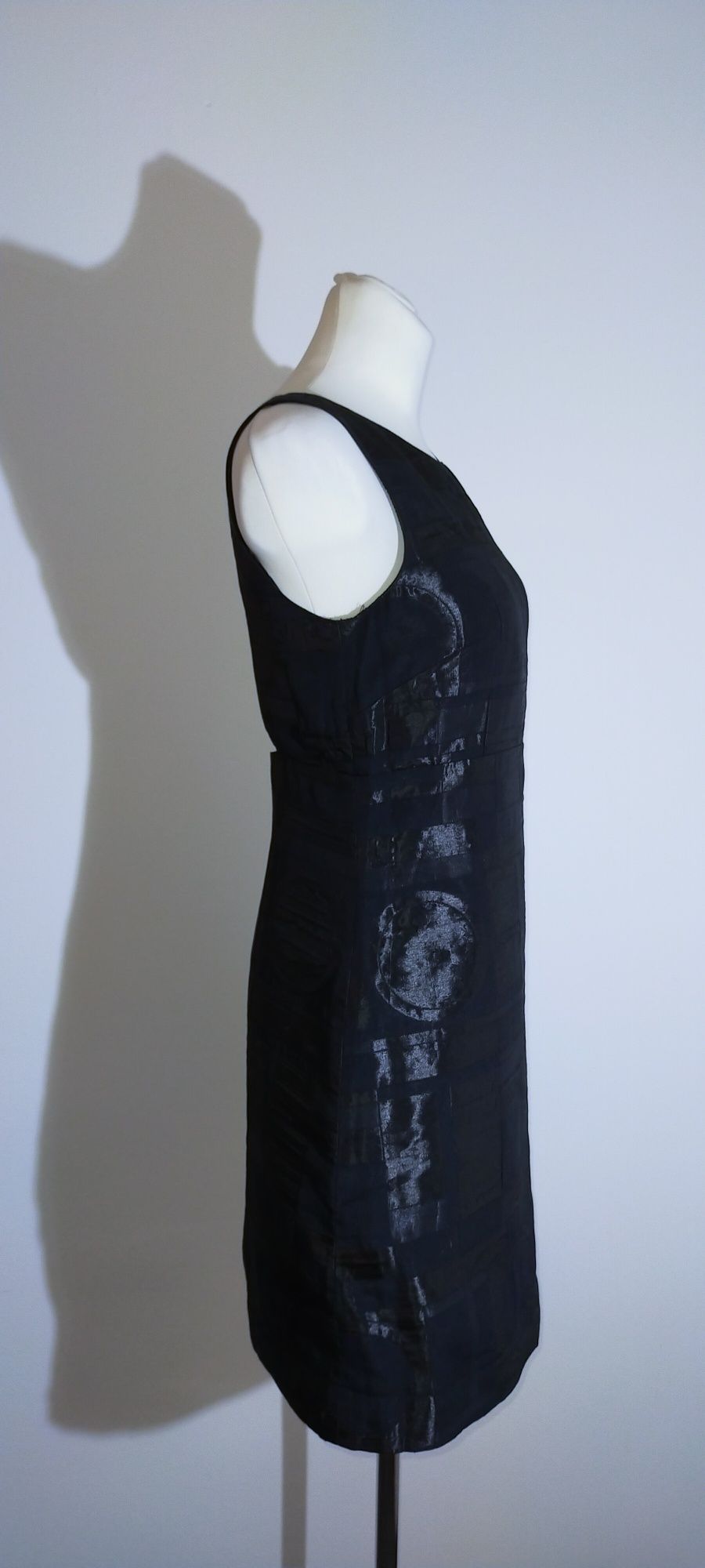 Sukienka mini czarna elegancka wizytowa połyskująca 38 M