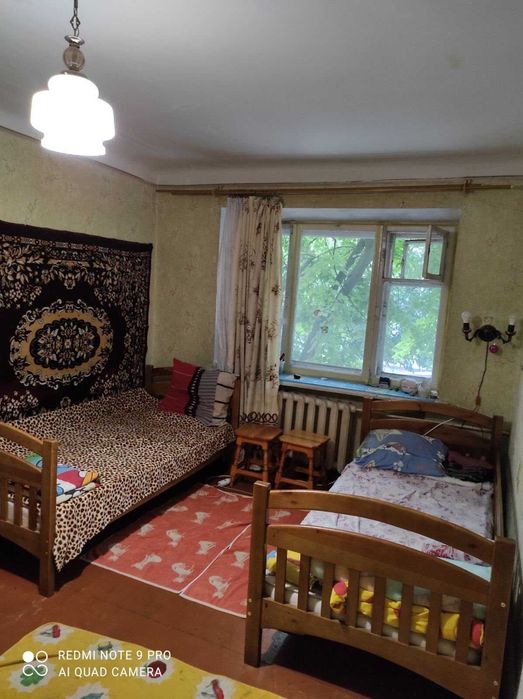 Продається двохкімнатна квартира в центрі міста