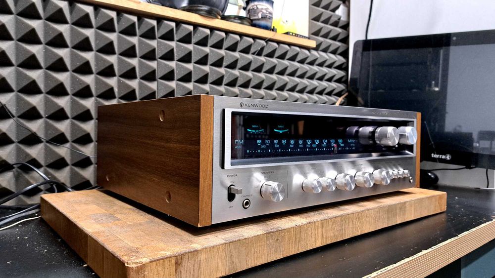 Amplituner Kenwood KR-6400
