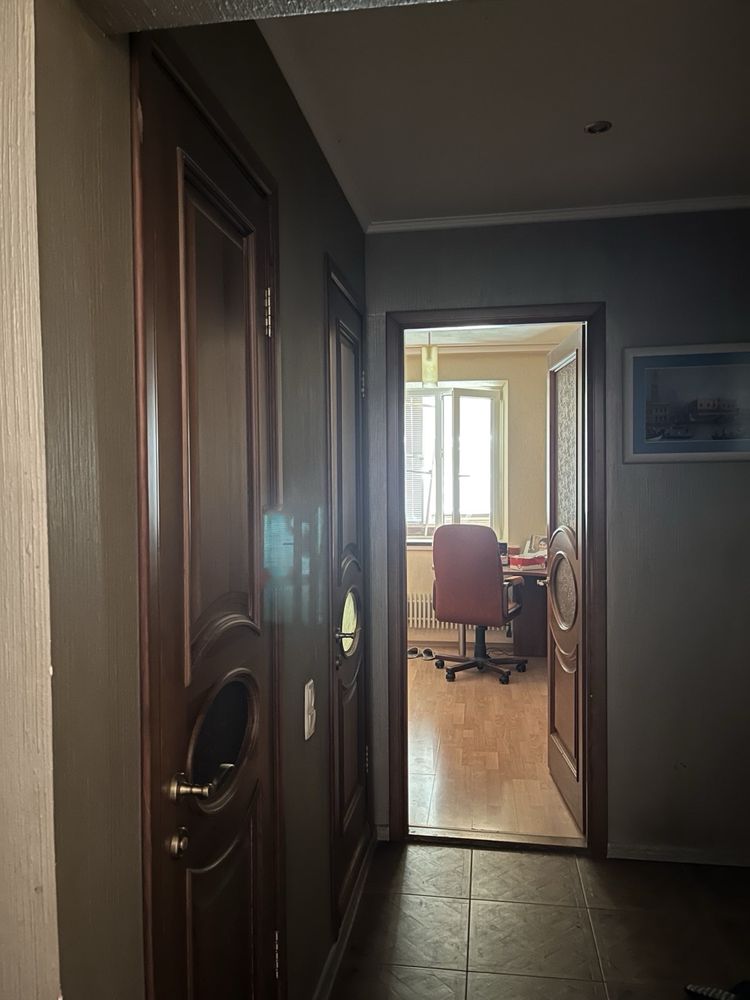 Продам 3 х к.кв. квартиру Сев. Салтовка 1 Гв. Широнинцев 101
