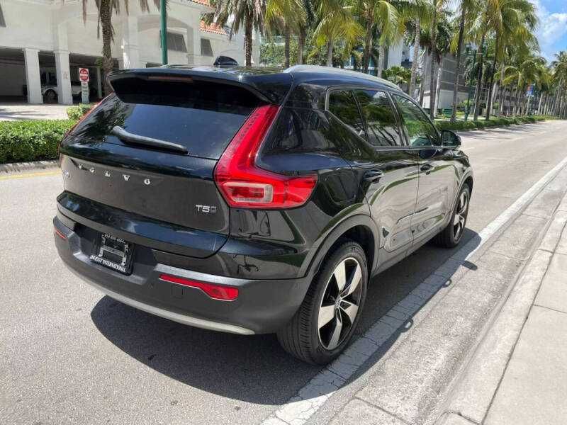 Volvo XC40 T5 Momentum 2019